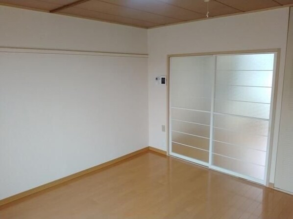 サンライフ川平の物件内観写真